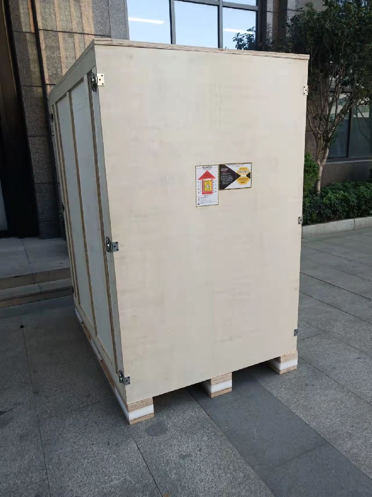 機器設(shè)備木箱包裝